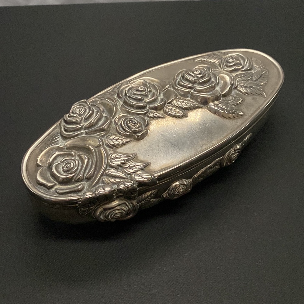 Godinger Keepsake Jewelry Silver Roses Trinket Box Repousse Roses velvet Lined - Picture 1 of 7